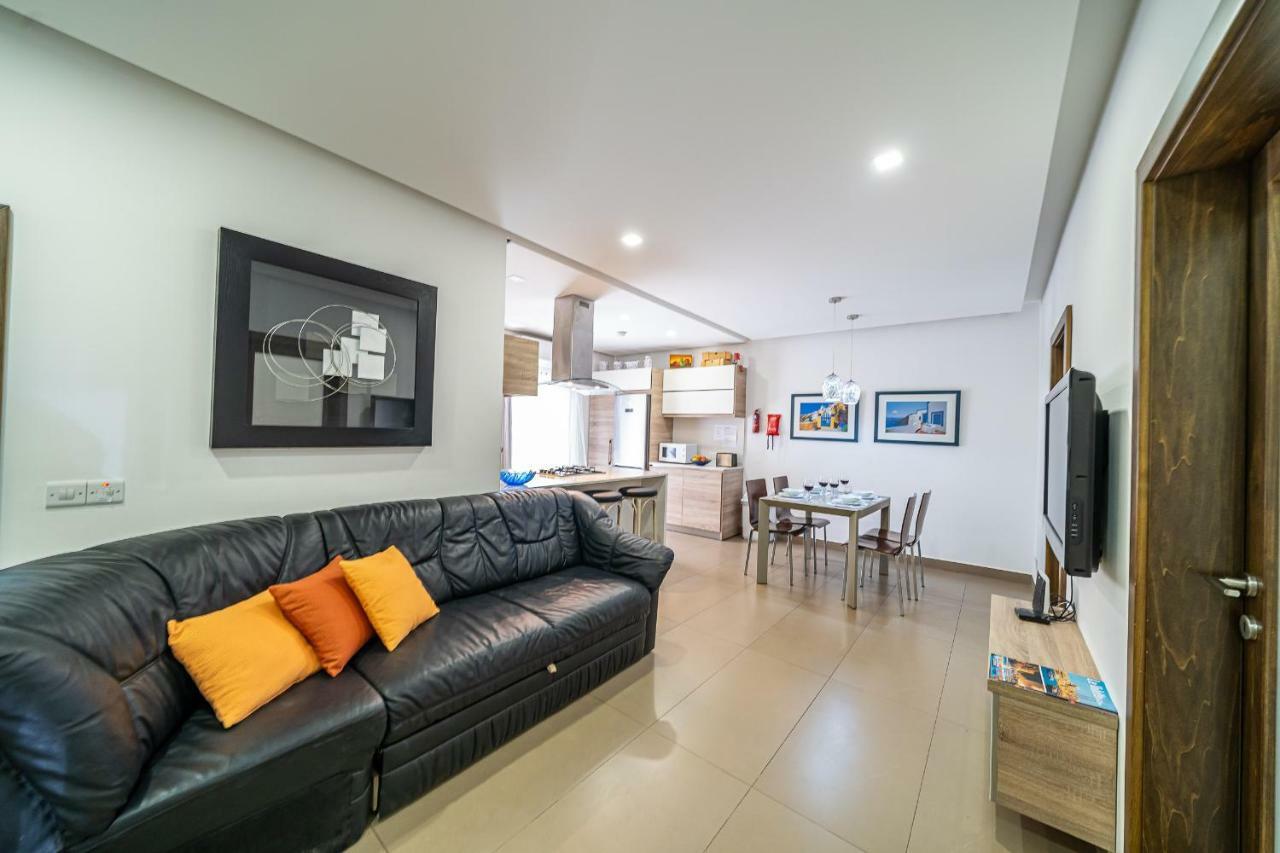 Pebbles, Apartment 1 Marsalforn Bagian luar foto