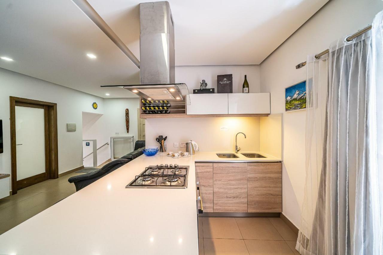 Pebbles, Apartment 1 Marsalforn Bagian luar foto